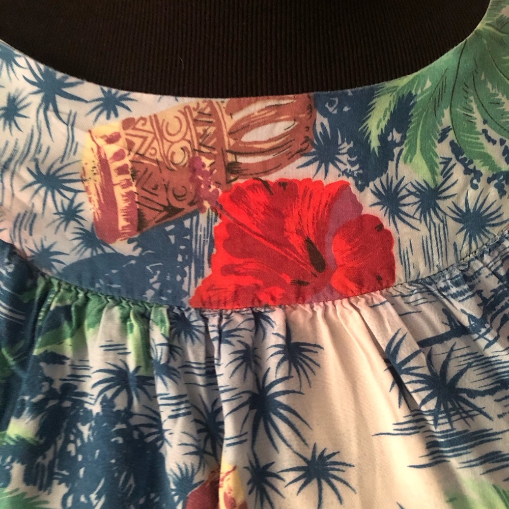 LOT of 2: Vintage 70s Hawaiian muumuu and GAP Hawaiian floral print women's top - Picture 6 of 14